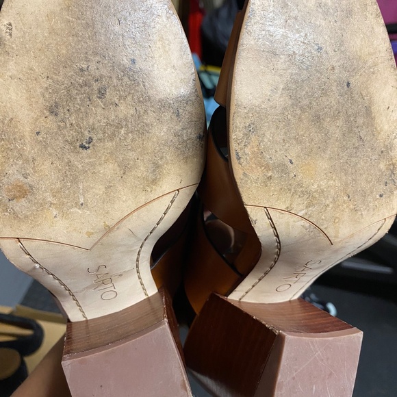 Shoes - Picture 8 of 8